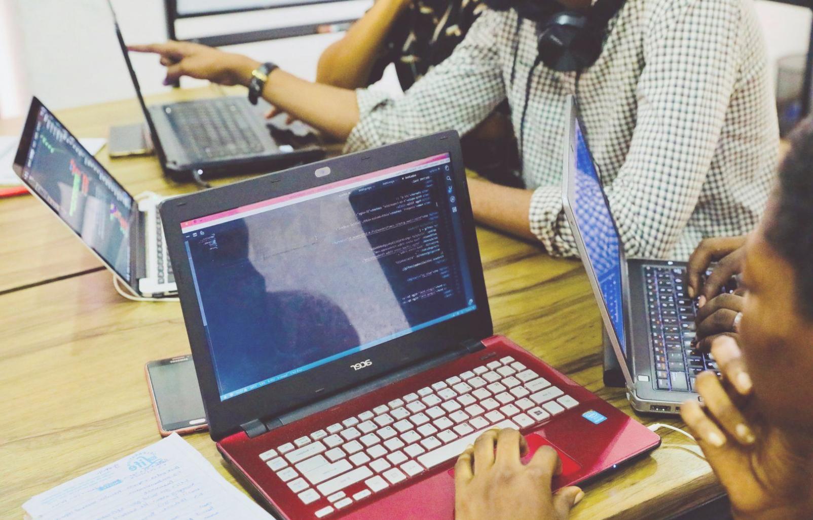 Herramientas y documentación utilizadas en procesos de optimización financiera